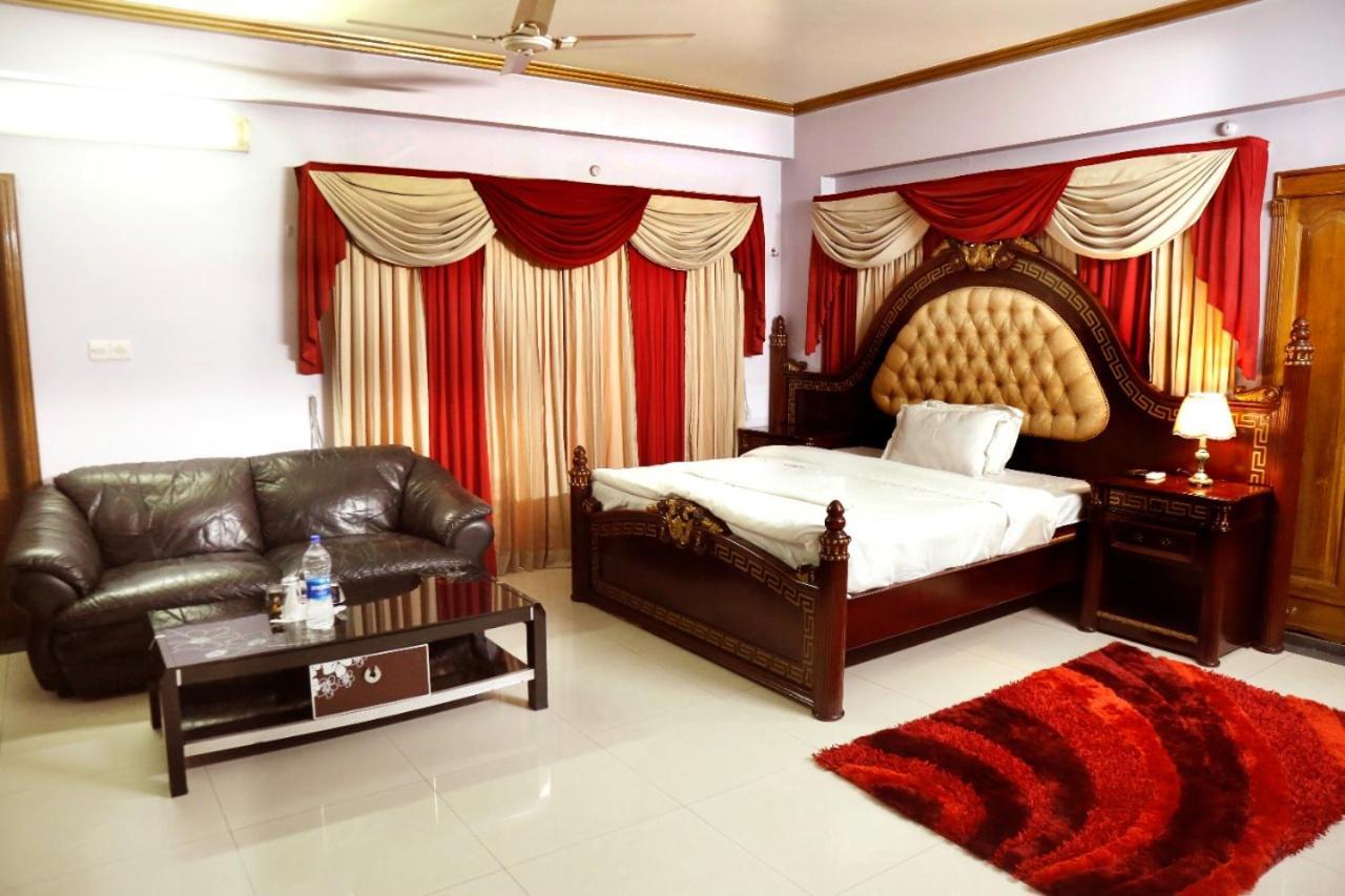 Hotel Blue Bird Дакка Екстер'єр фото