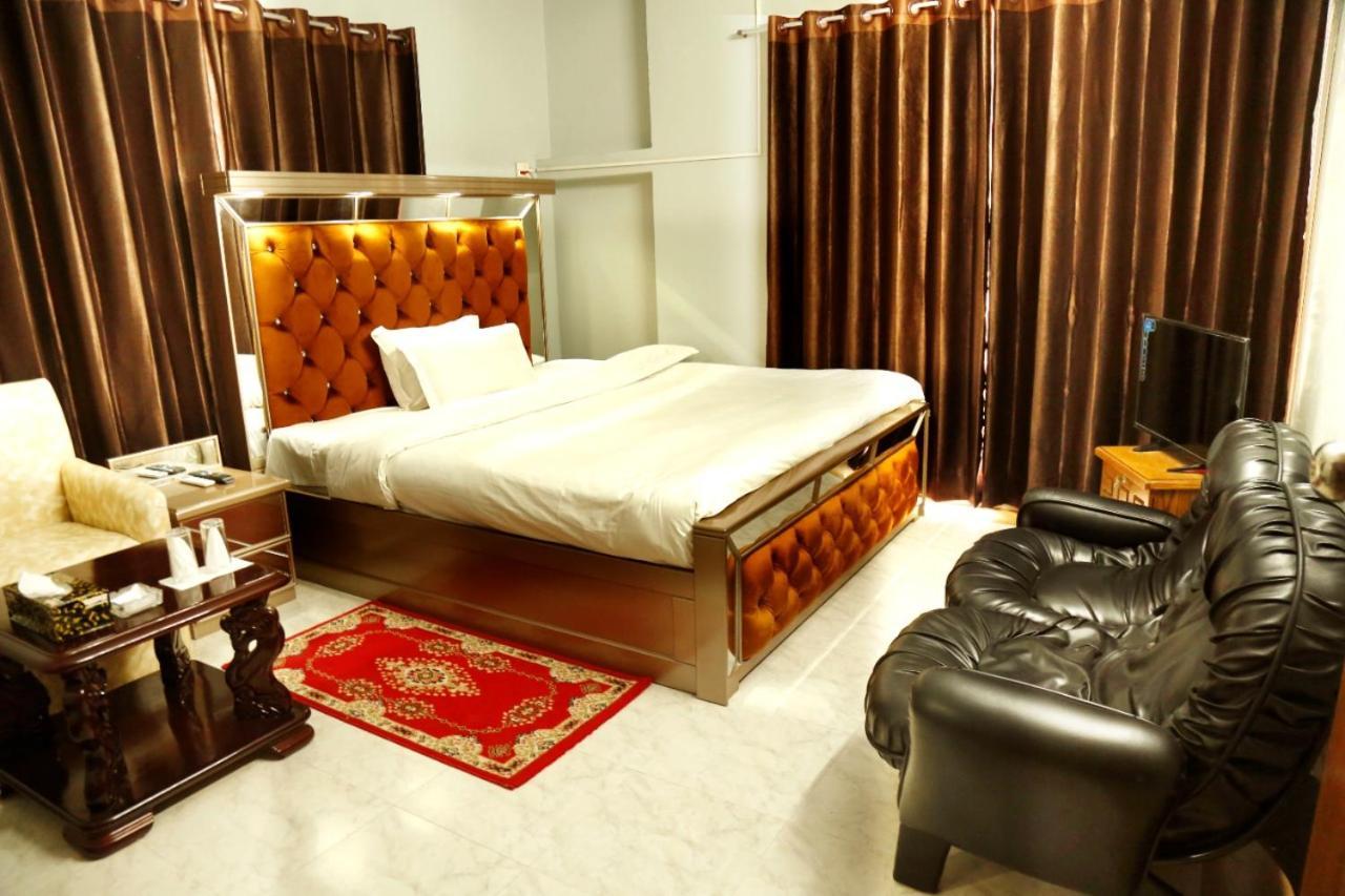 Hotel Blue Bird Дакка Номер фото