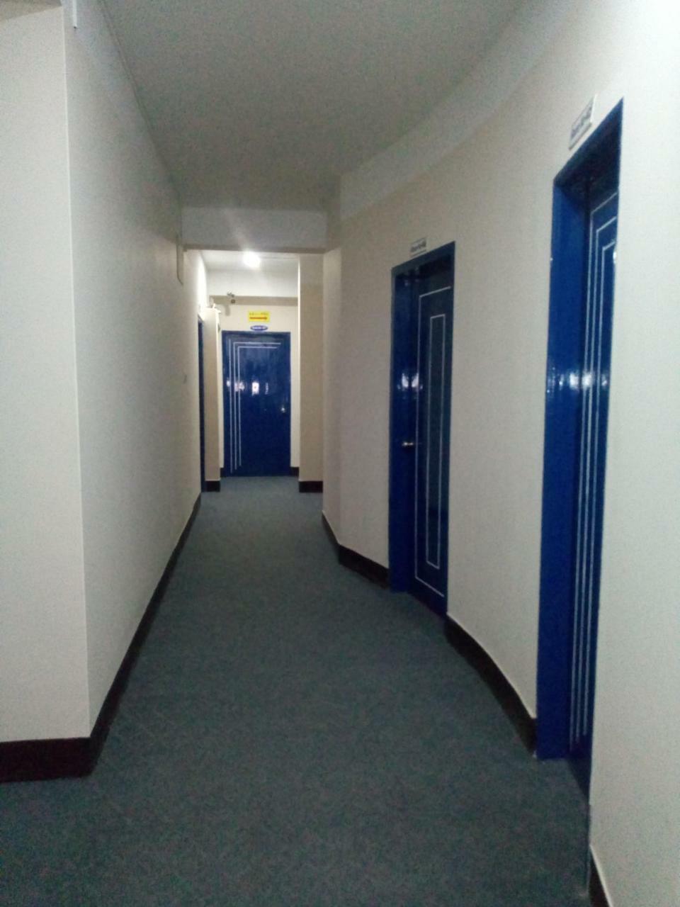 Hotel Blue Bird Дакка Екстер'єр фото